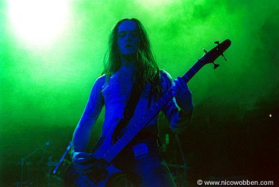 abrt200403_02