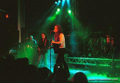 anth061001_01