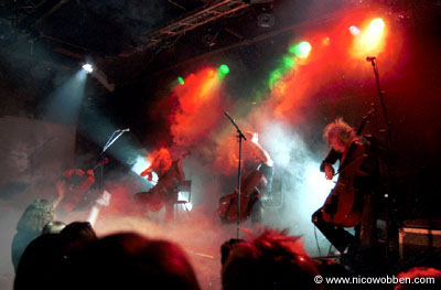 apoc201000_17
