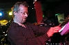Click here to see the picture (aval150706_37.jpg)