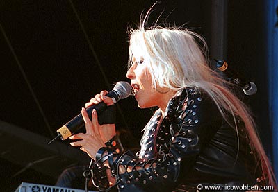 doro290602_10