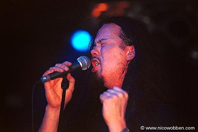 ev050402_01