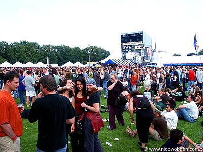 misc_bos02_crowd1_d