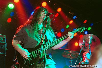 symp120104_04