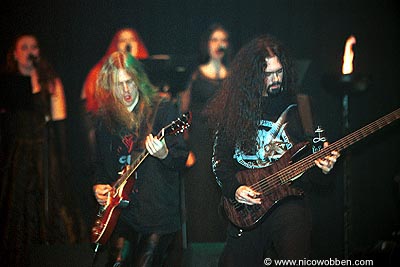thrn251101_06