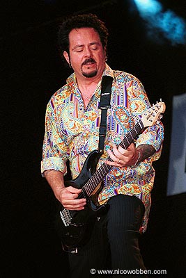 toto120702_06