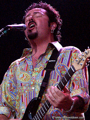 toto120702d_34