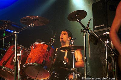 trst120102_01