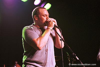 zeho041001_23